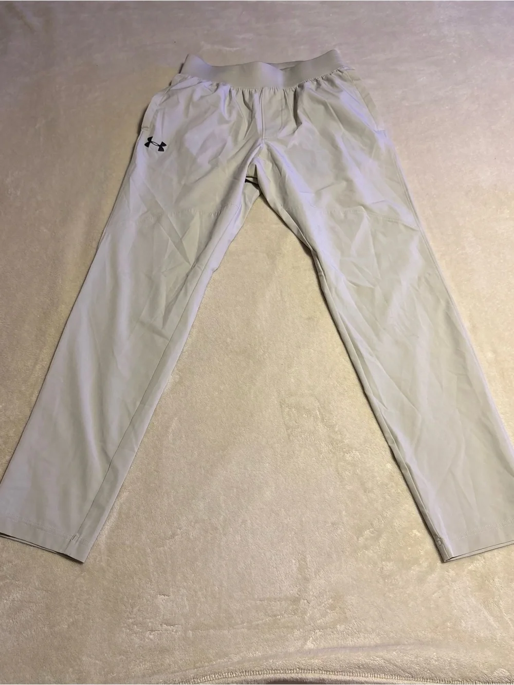 Under Armour Men's Light Gray Athletic Joggers